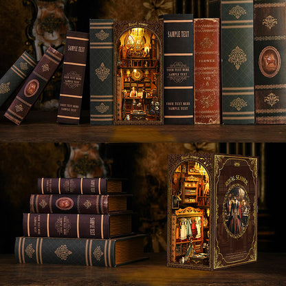 Royal Seamer Book Nook